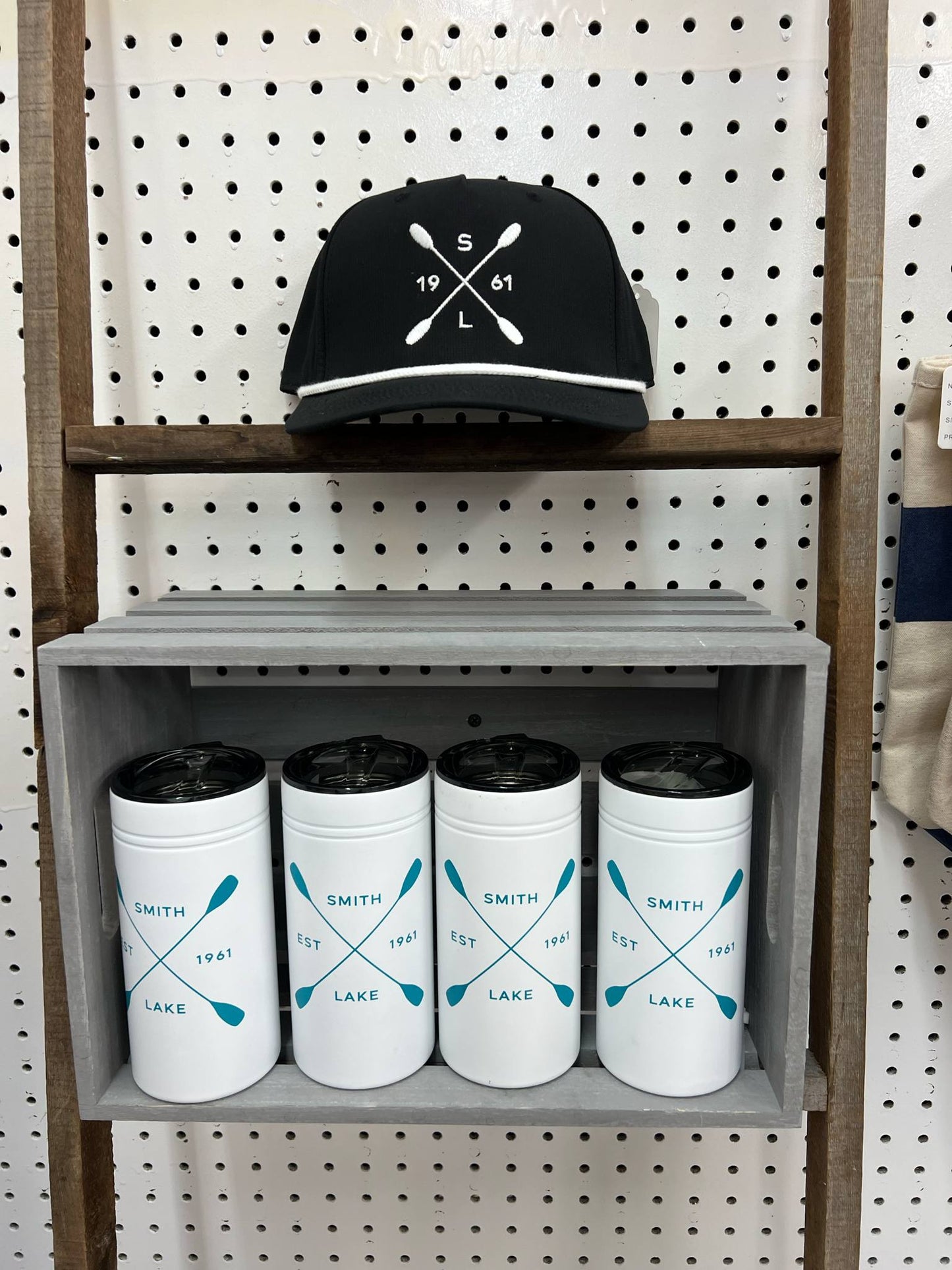 Smith Lake 1961 Oars Patch Hat – Black & White Rope Edition